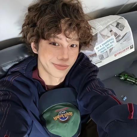 皓🏸