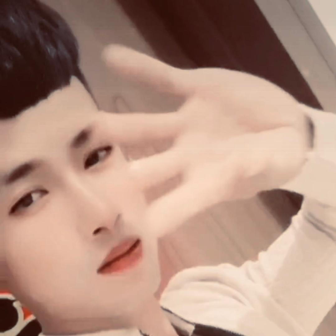 王 爵💋