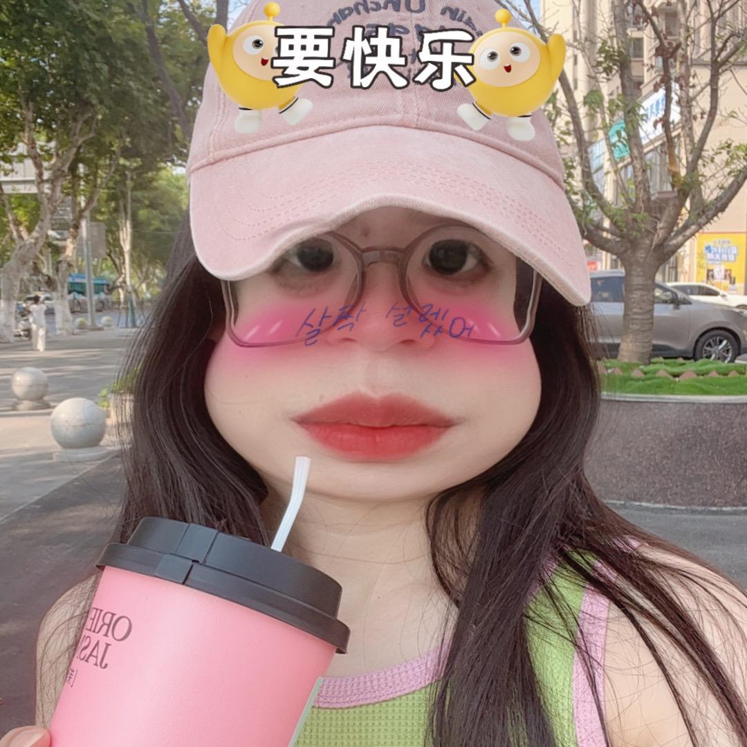 何亦之的何