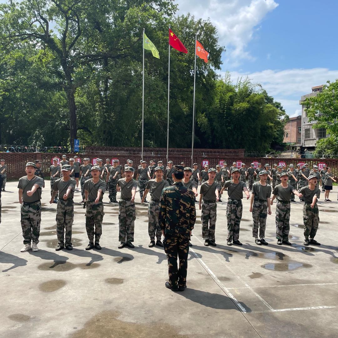 赣州封闭训练基地江老师