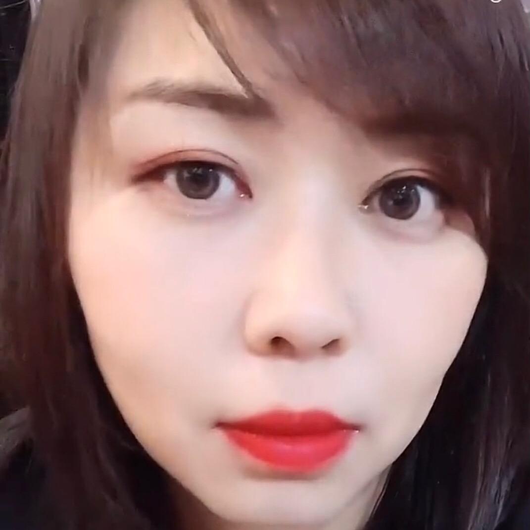波波（好物在橱窗）