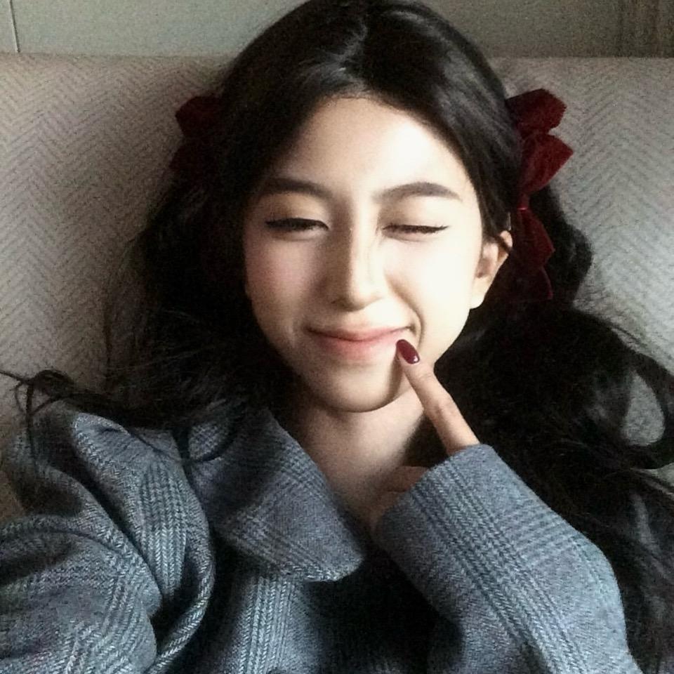 秦只馥