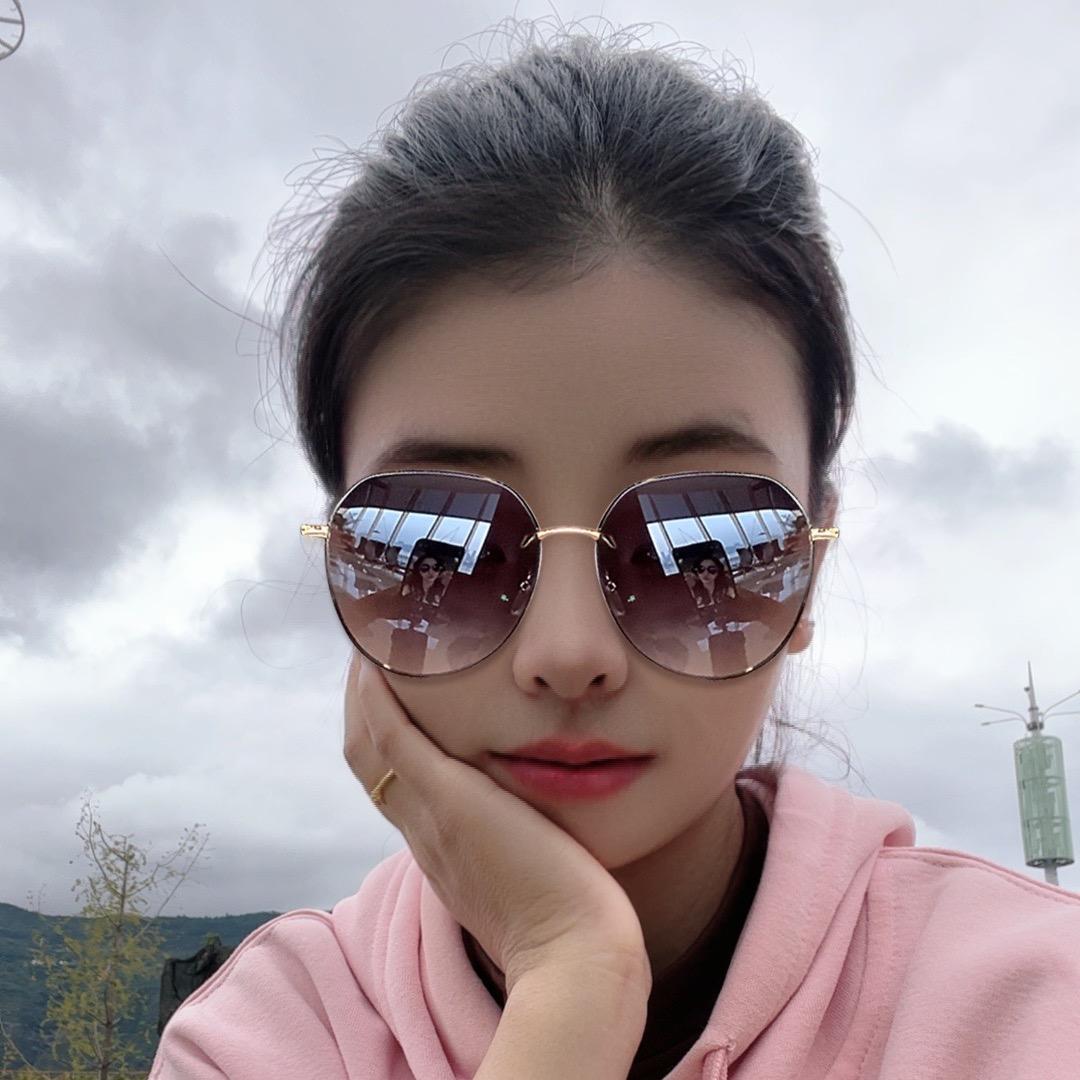 群群💞