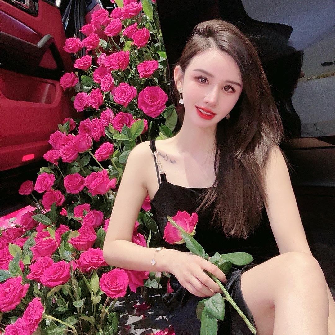 芬美佩F·M·P（应城周芬）