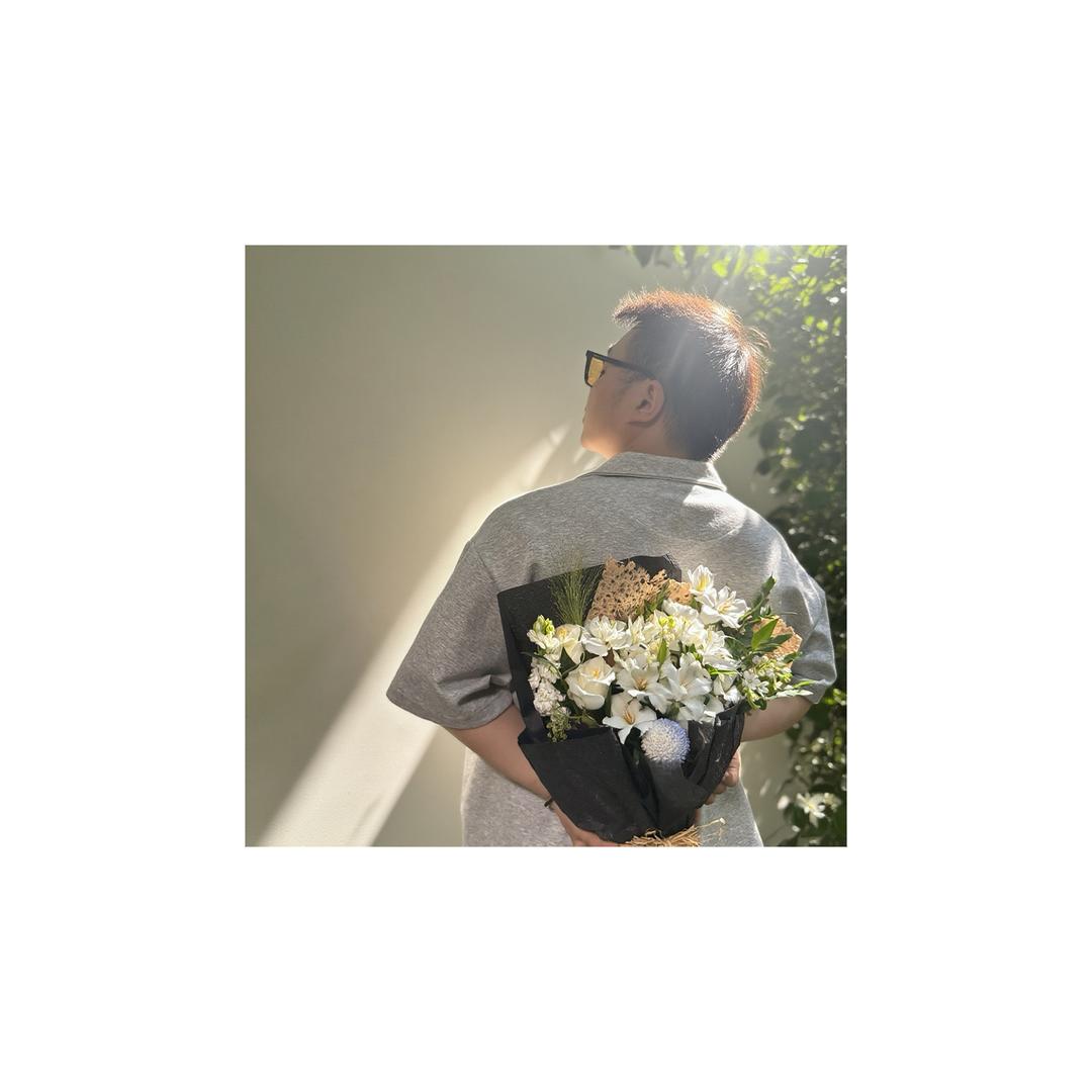 吃不饱的大头弟弟