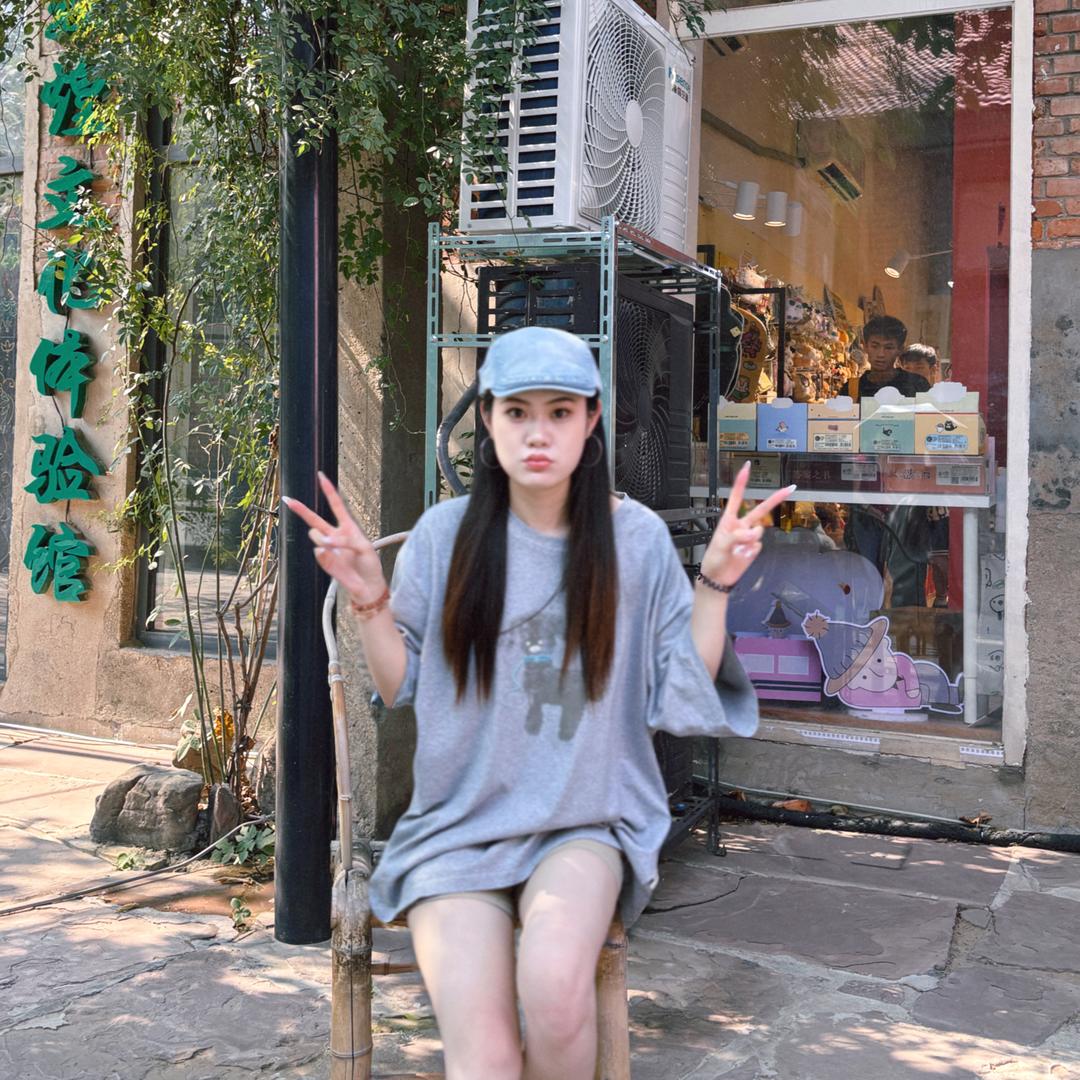 小闫同学