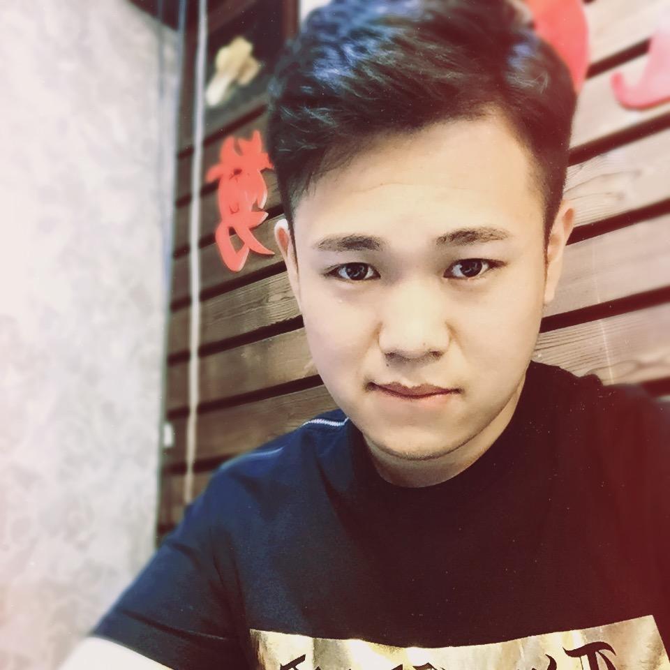 君艺发型师：嘉麟
