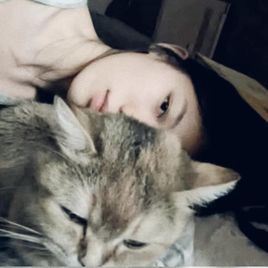 重生之打玻尿酸把脸打歪了