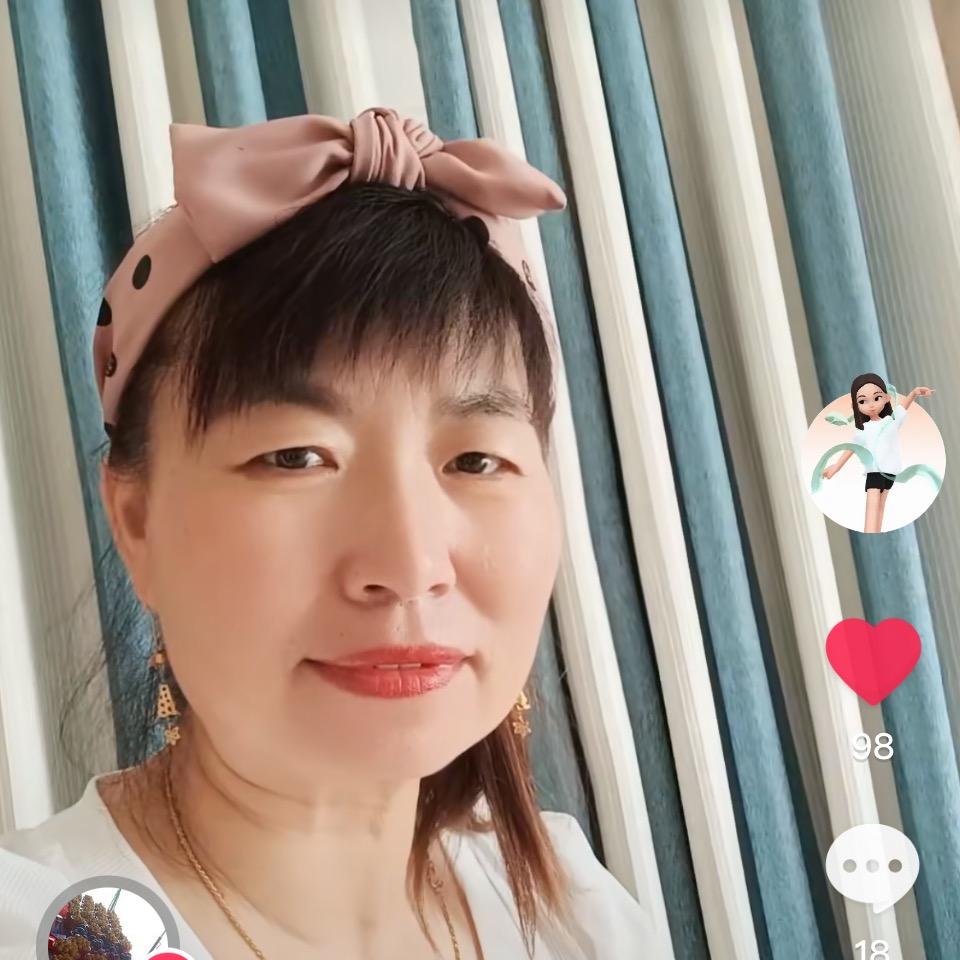 三农凤姐（下午六点十八开播）