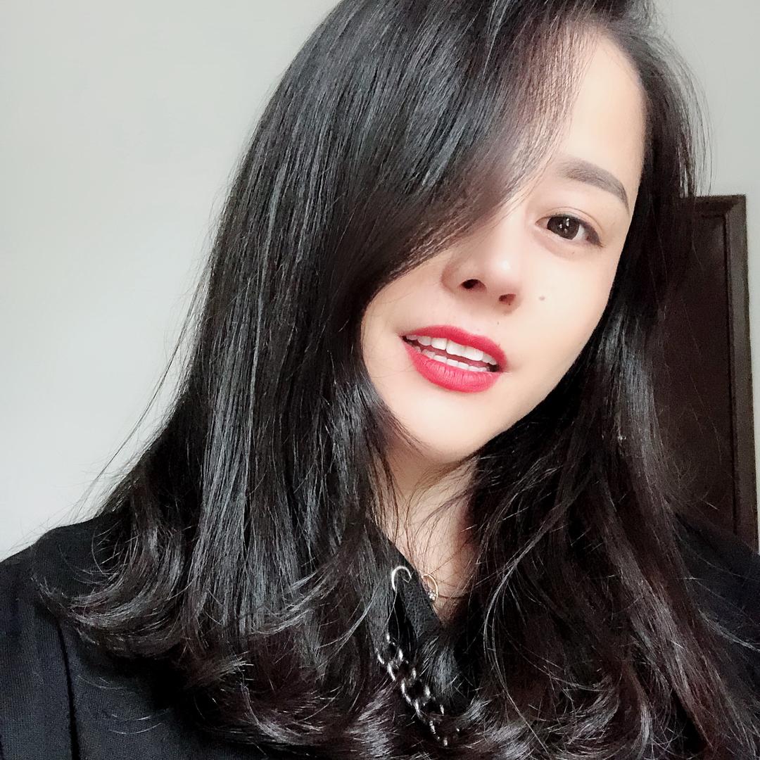 施施