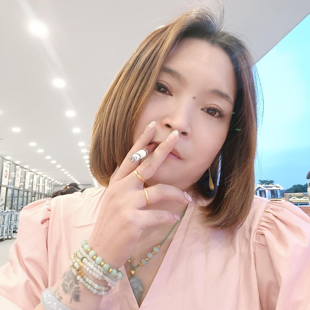 周刘刘珠宝 阿平