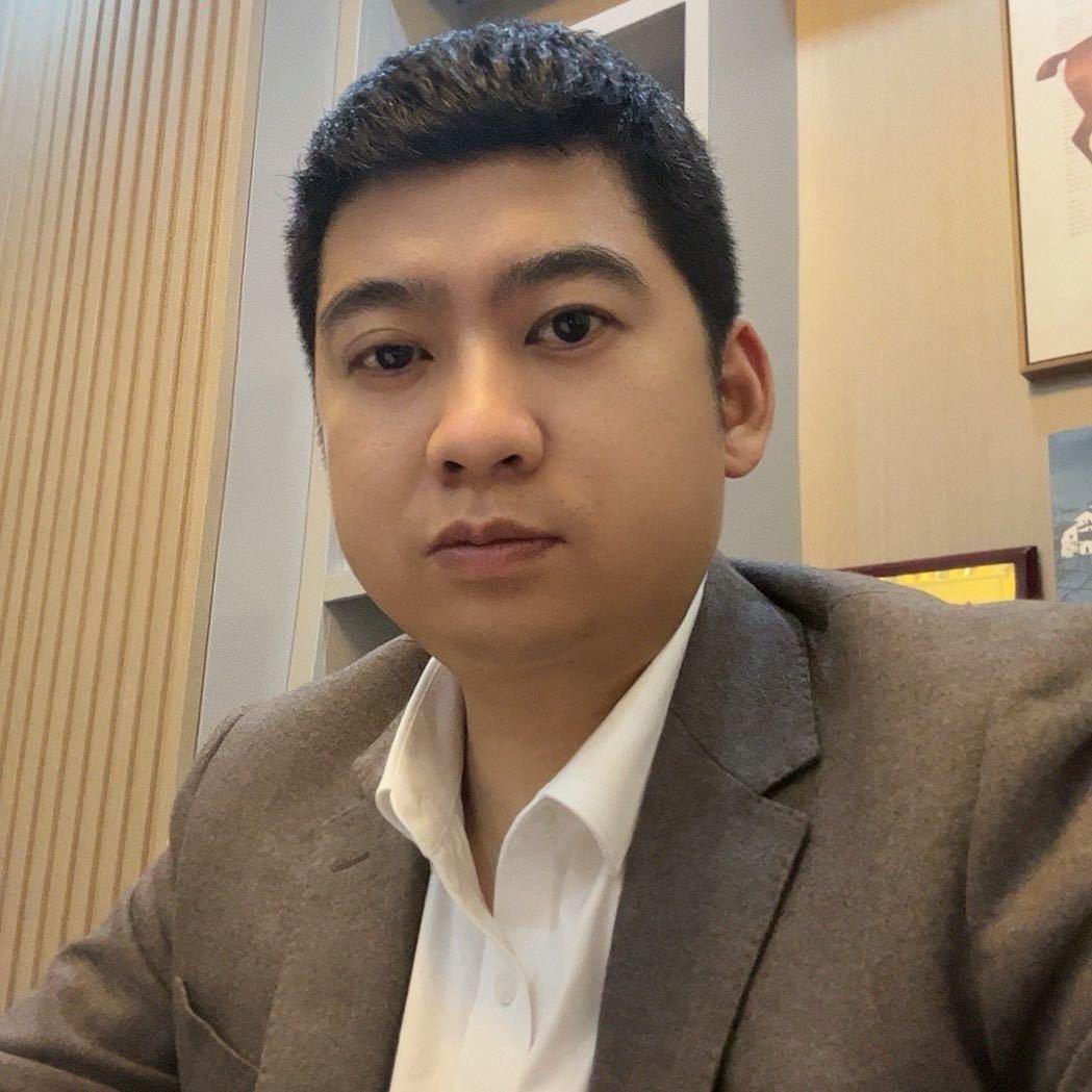 江西明之锦建筑装饰：肖卫健