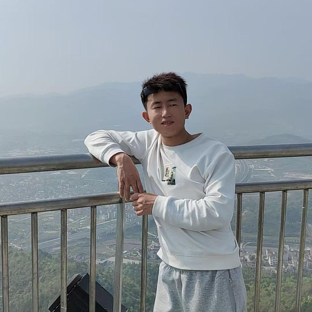 吻你那厚嘴唇👄