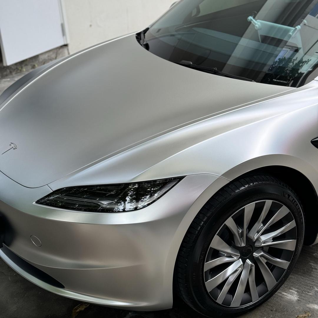 爱开特斯拉的小满