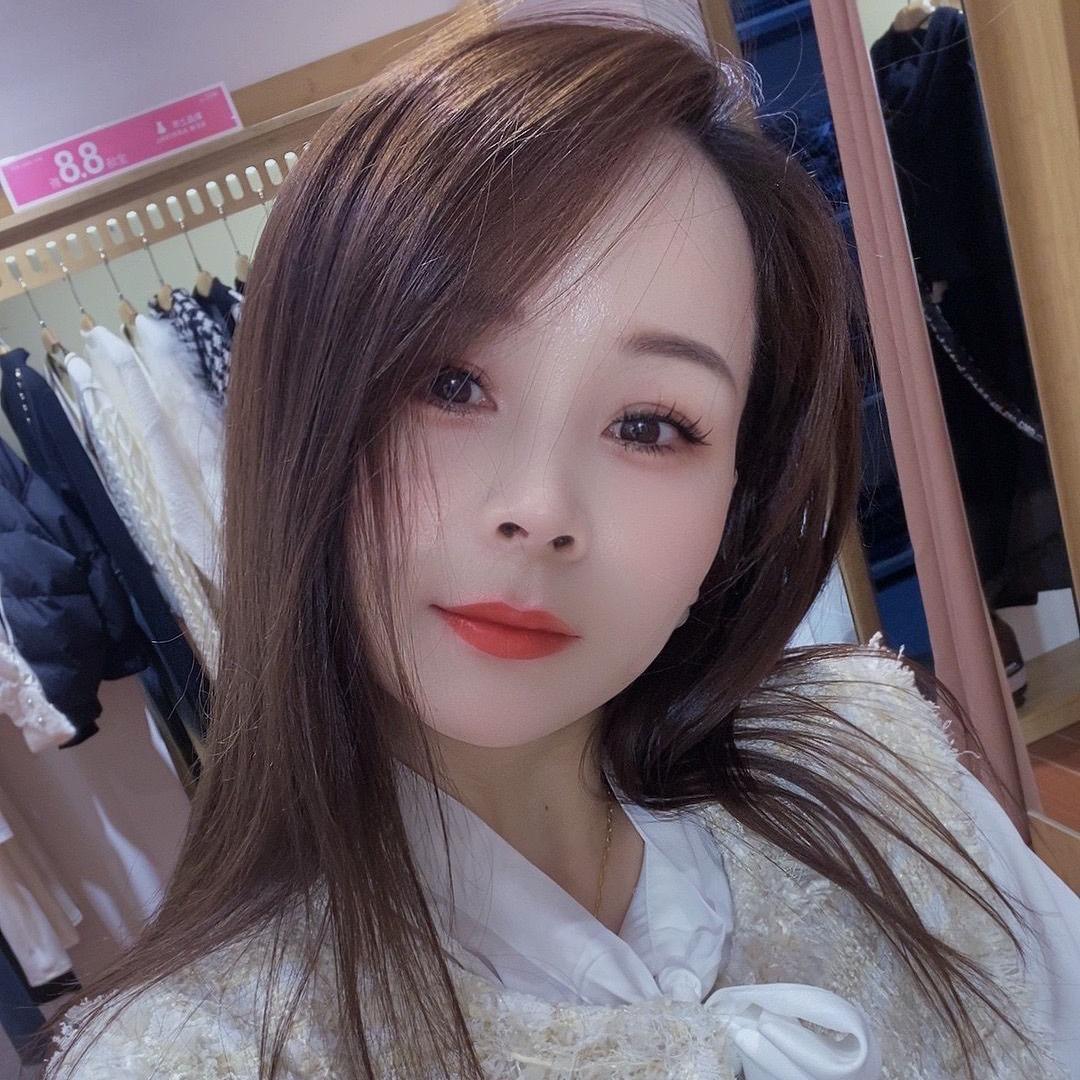 小丽在广东の女装集合店