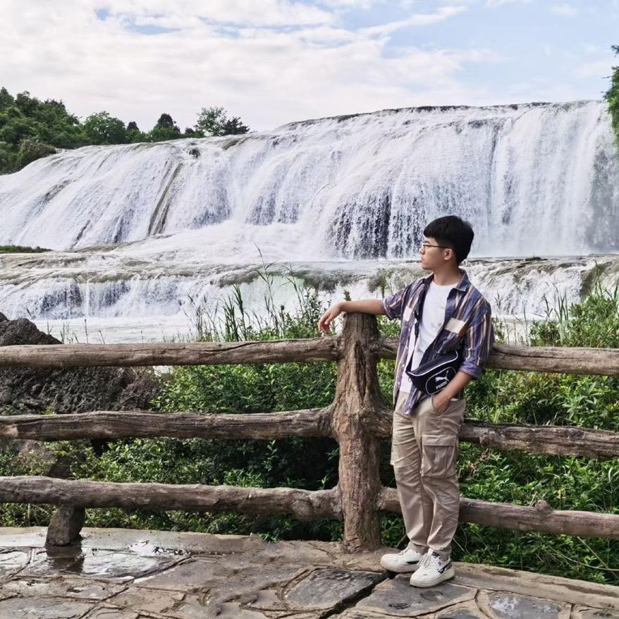 今天不是严老湿