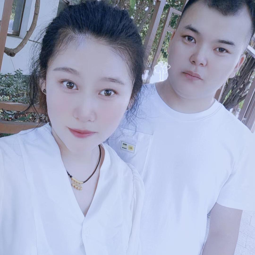@伟