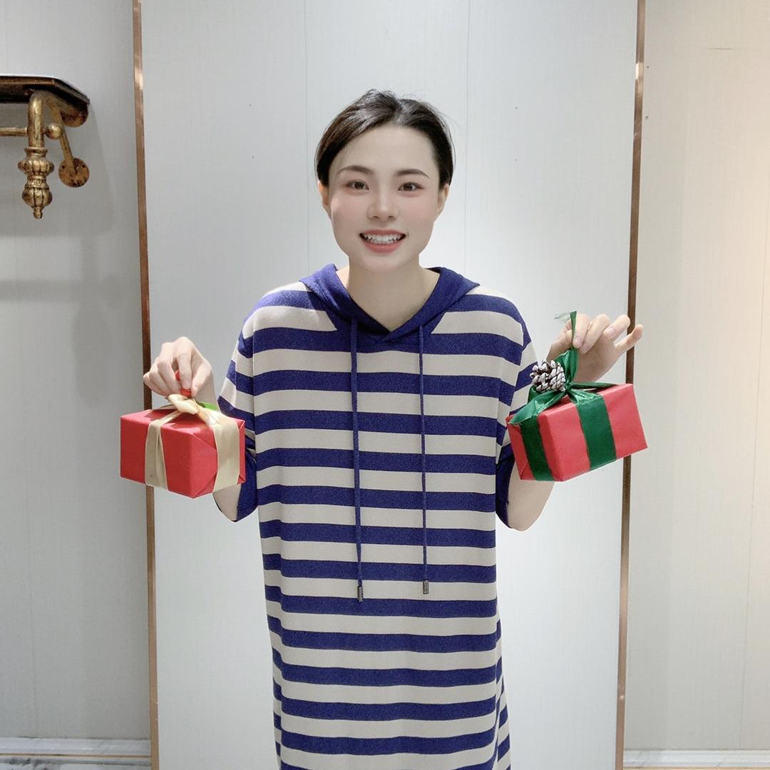 ZZ原创高端大码女装