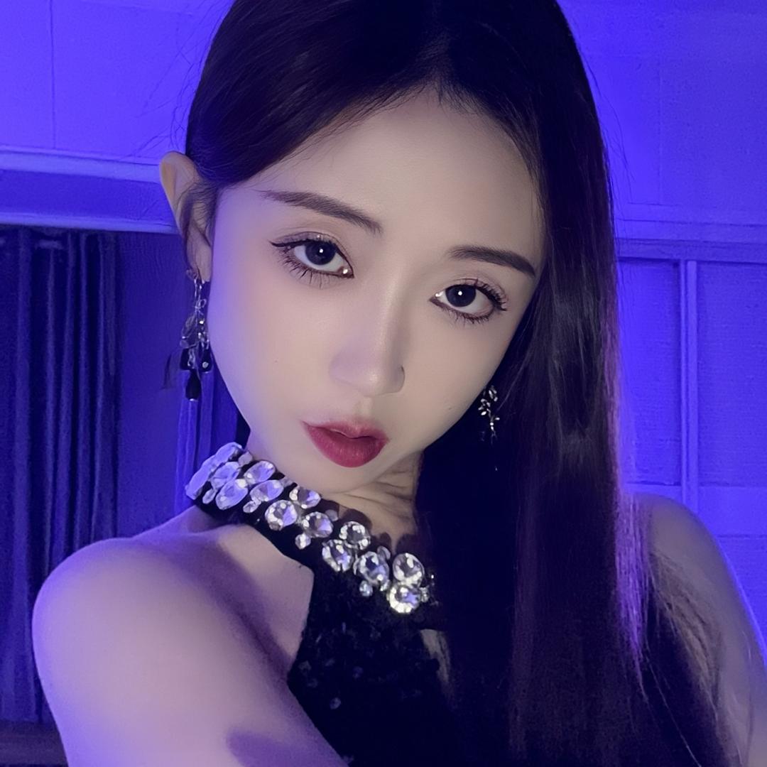 莉娜～