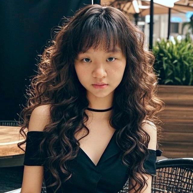 艳
