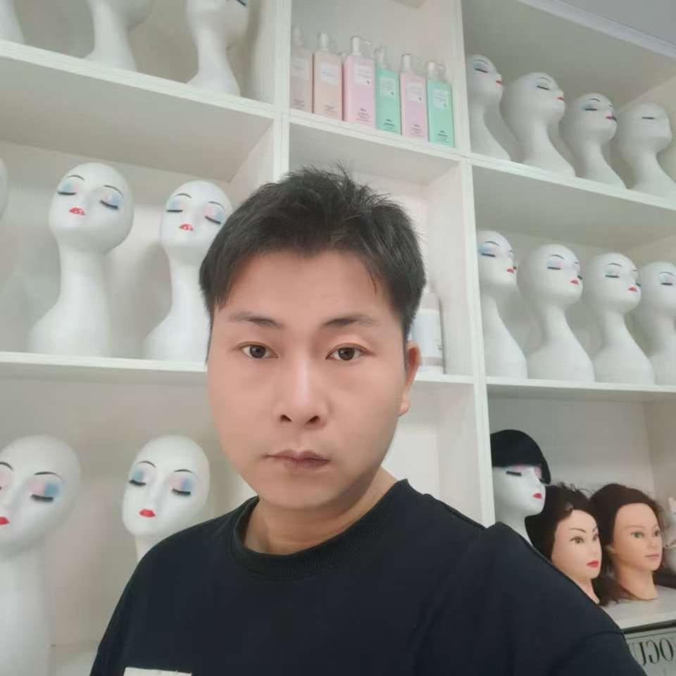 红安县小吴收长发 假发定制（创艺发制品）