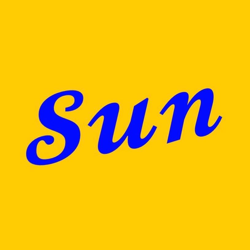 𝓗𝓸𝓵𝓵𝓮阳光☀️☀️