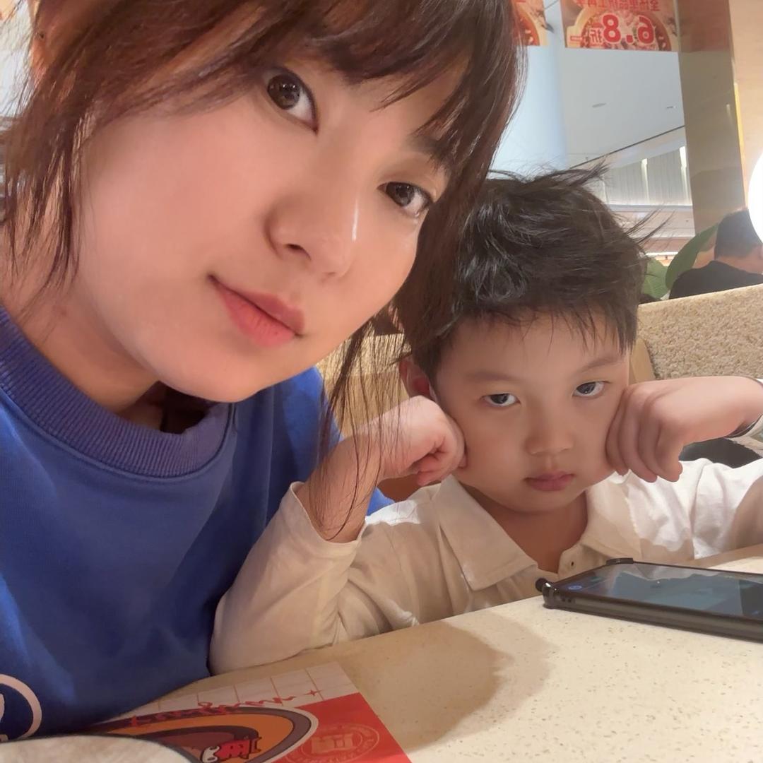 大脸猫不爱吃鱼～