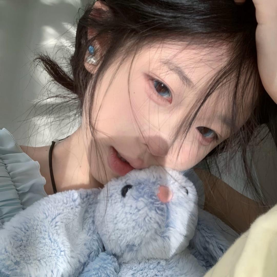 困困魚🐟.