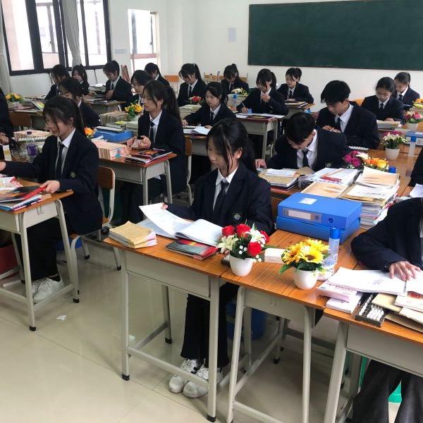 贵港市民族职业技术学校🀄️计物会专业