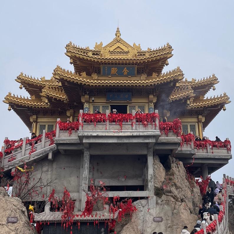 美景如画。
