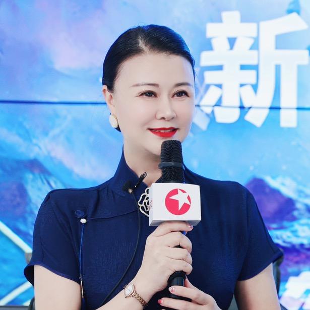 铭靖形体艺术学院依依