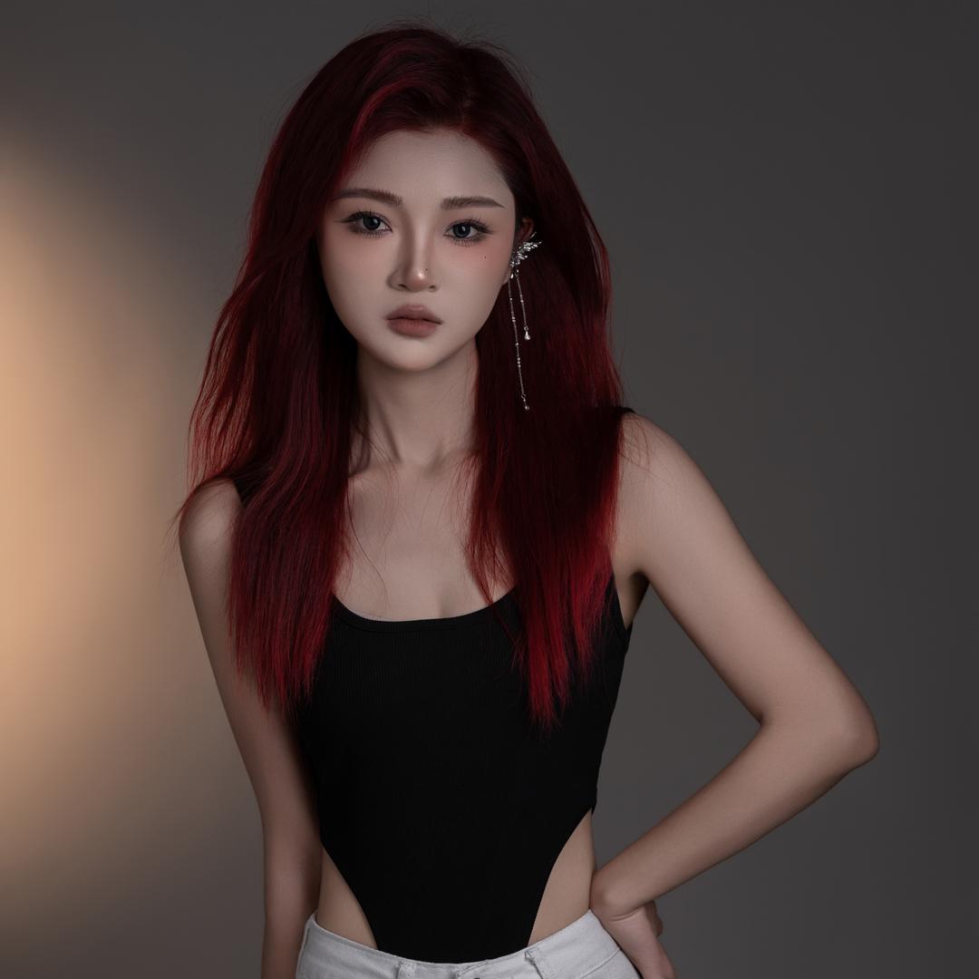 90后安庆化妆师荣荣