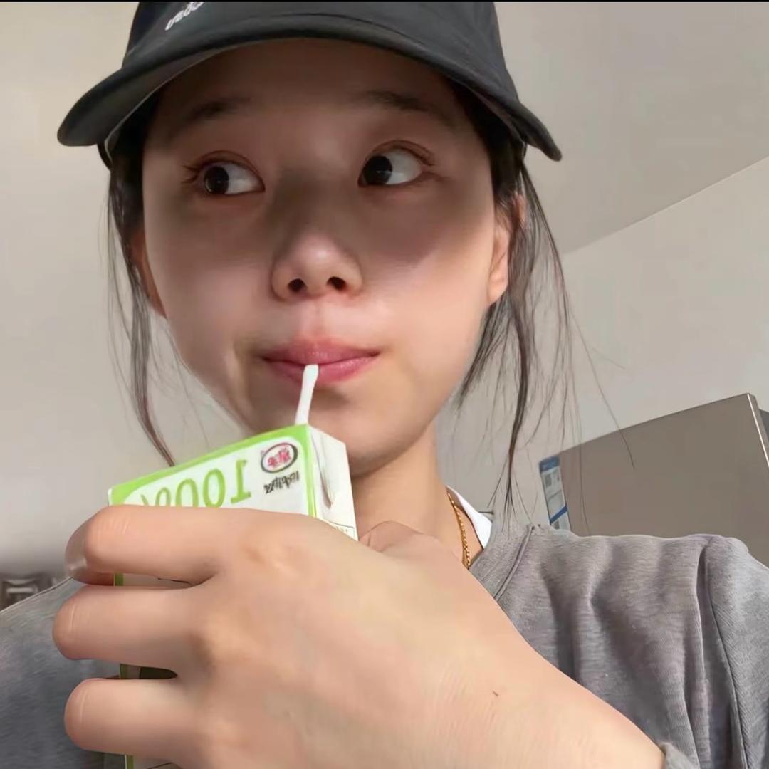 心情控→_→小悲伤勇敢的人🐰🐰🐰