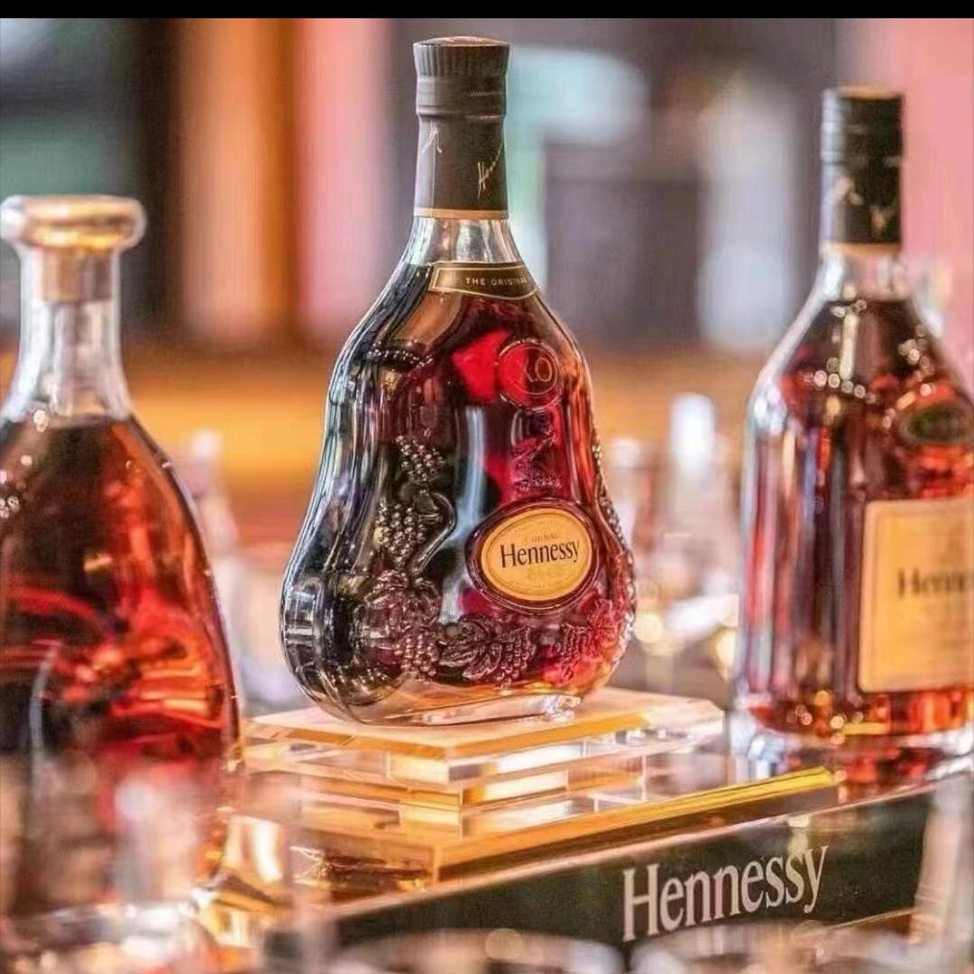 🐲龍行酒庄  🇲🇴張总