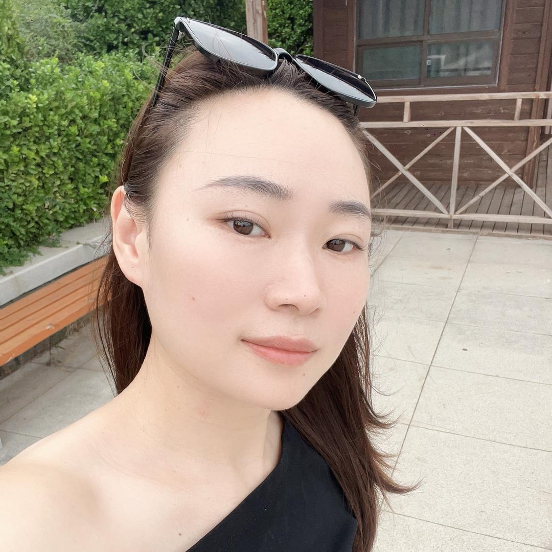 是小李吖～