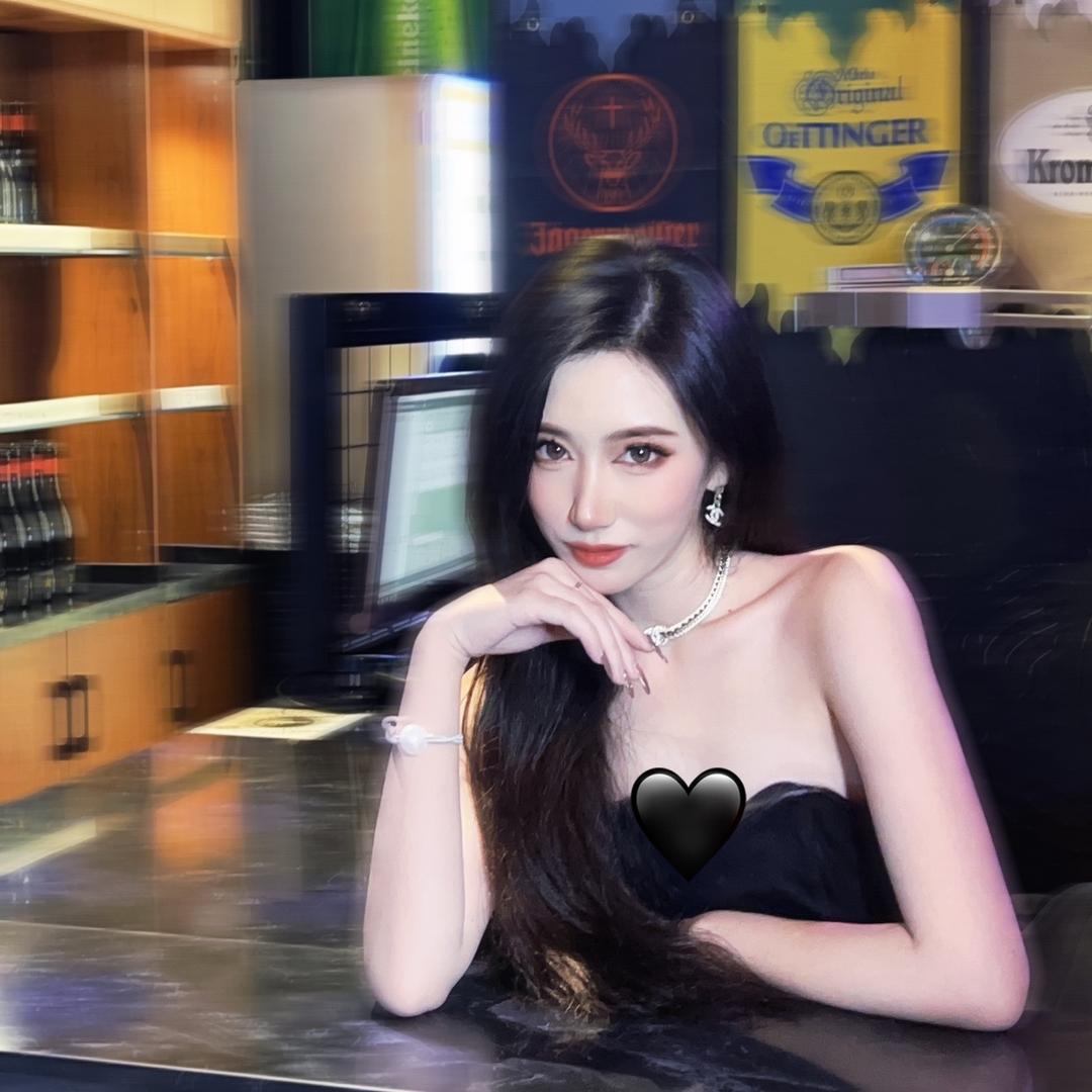 杨㵘㵘
