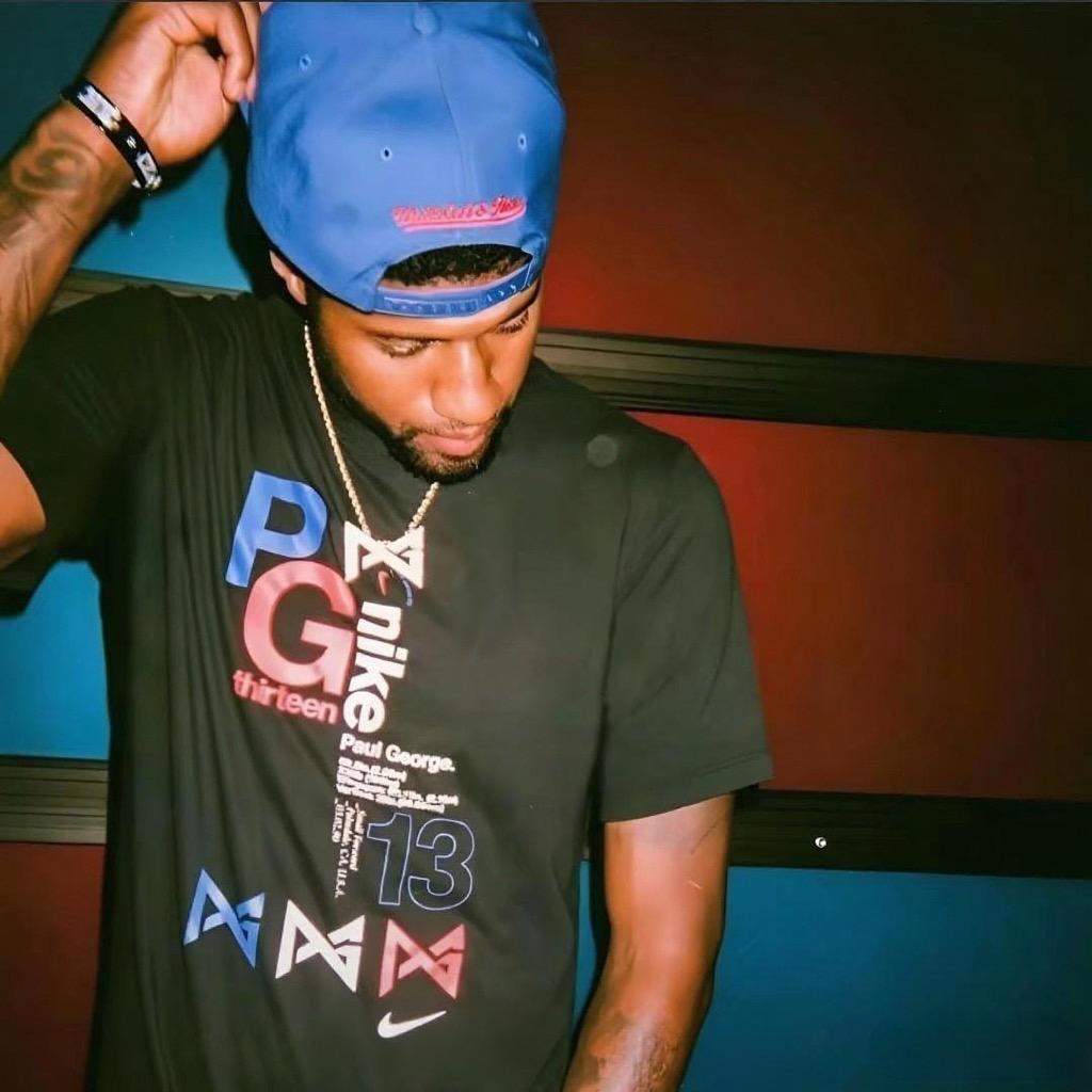 PG.