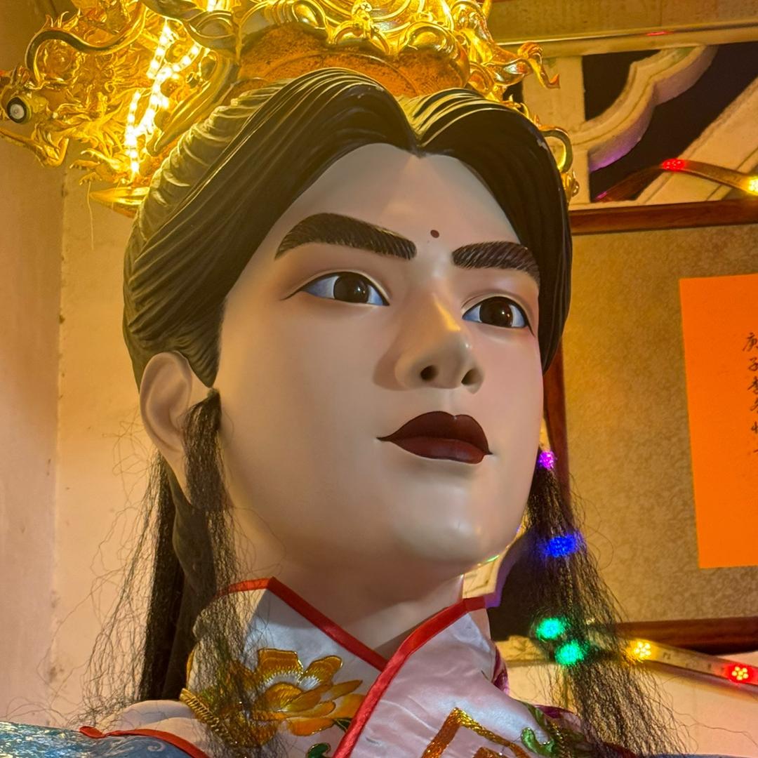 游神小白猪