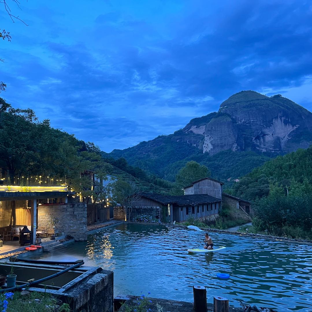 @金铙山徒步范（领队）