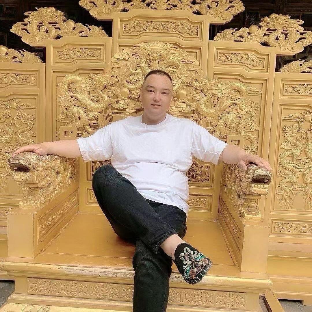 八卦教父