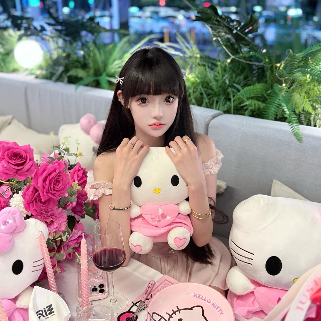 ʚ可爱菲ɞ