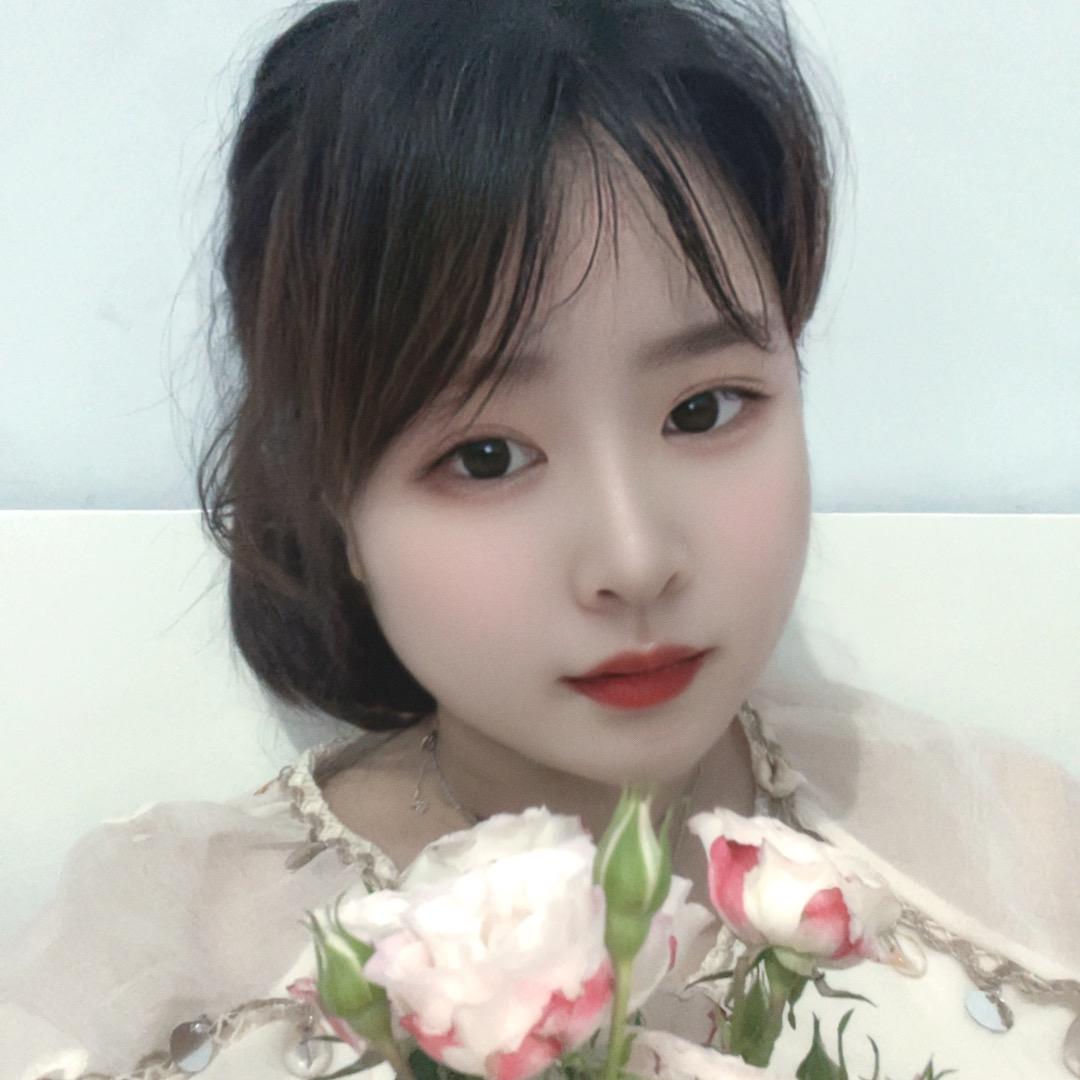 💞听এۣۖิ说糖很꧔ꦿ甜 ᭄🍬🍬