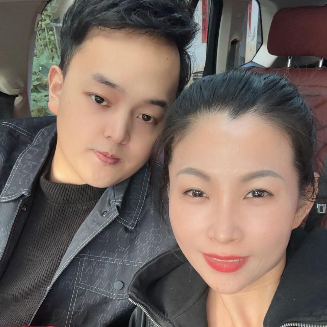 妹夫我们一起向前冲