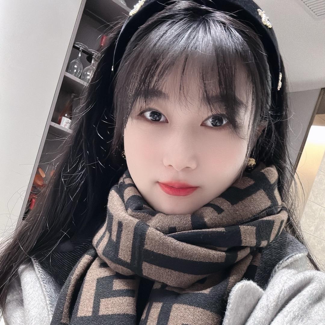 李大芹（私人订制）服装店