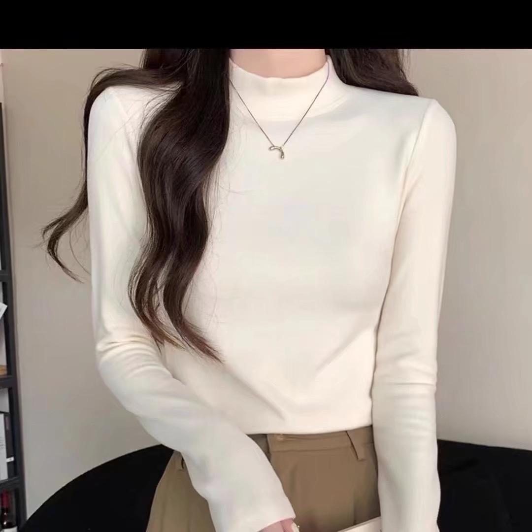 鈁姕女装工厂店