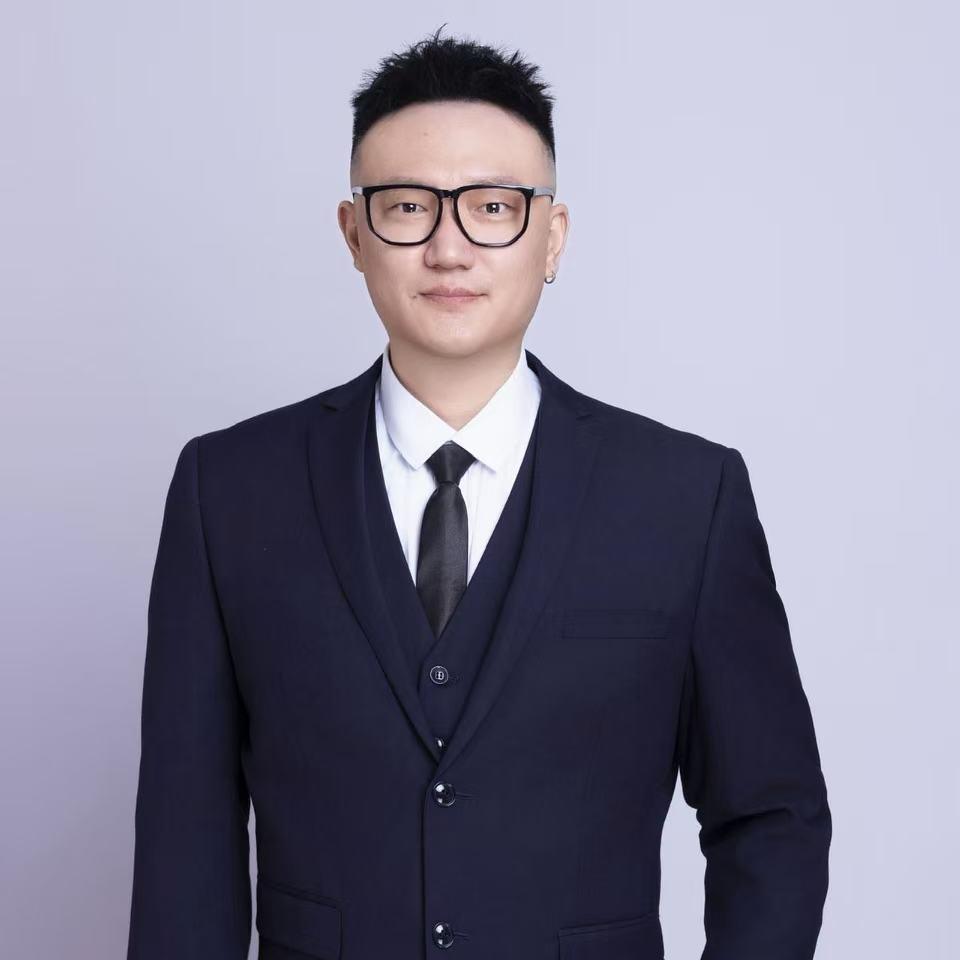 教你宠物店获客的小龙老师