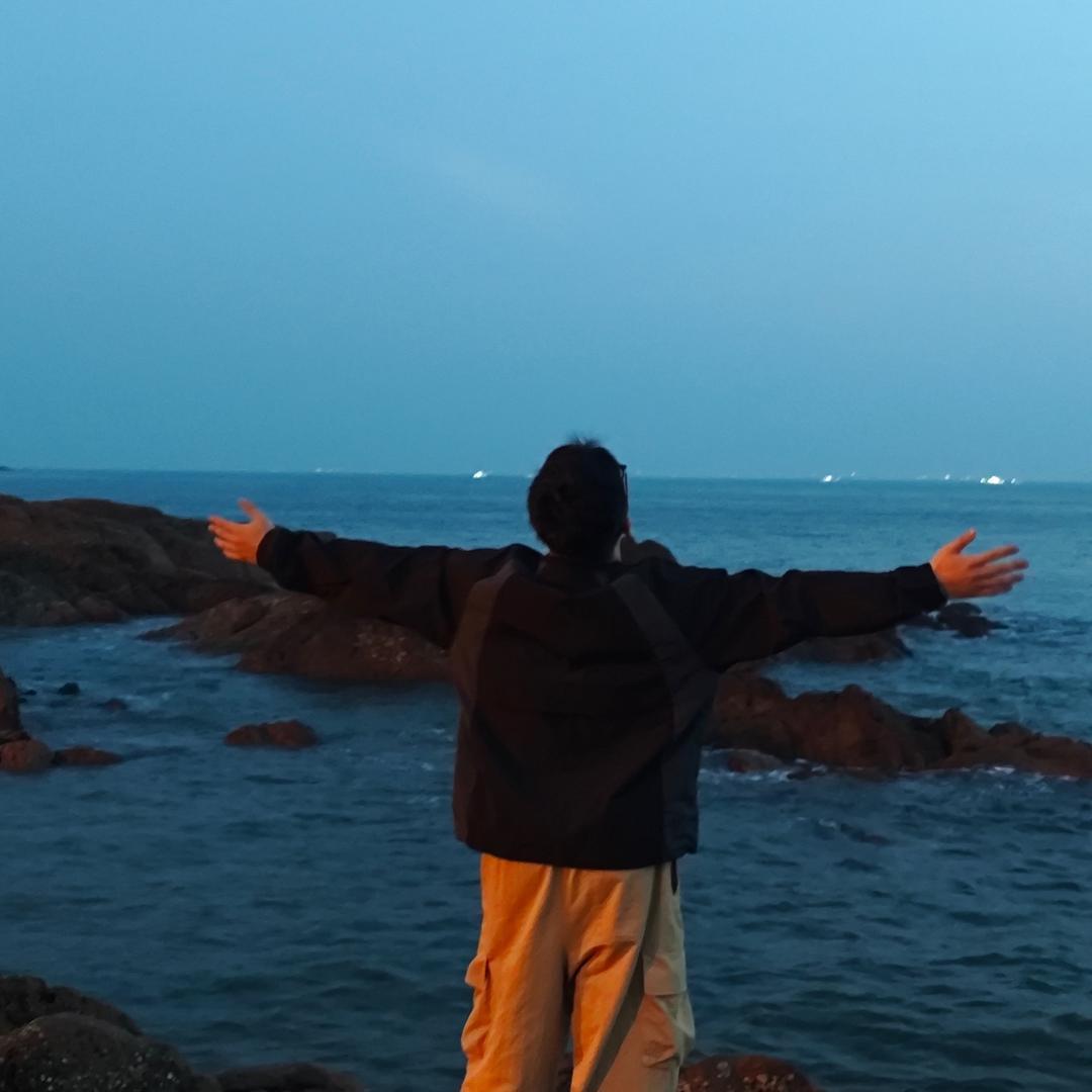 只有一只耳朵的兔子