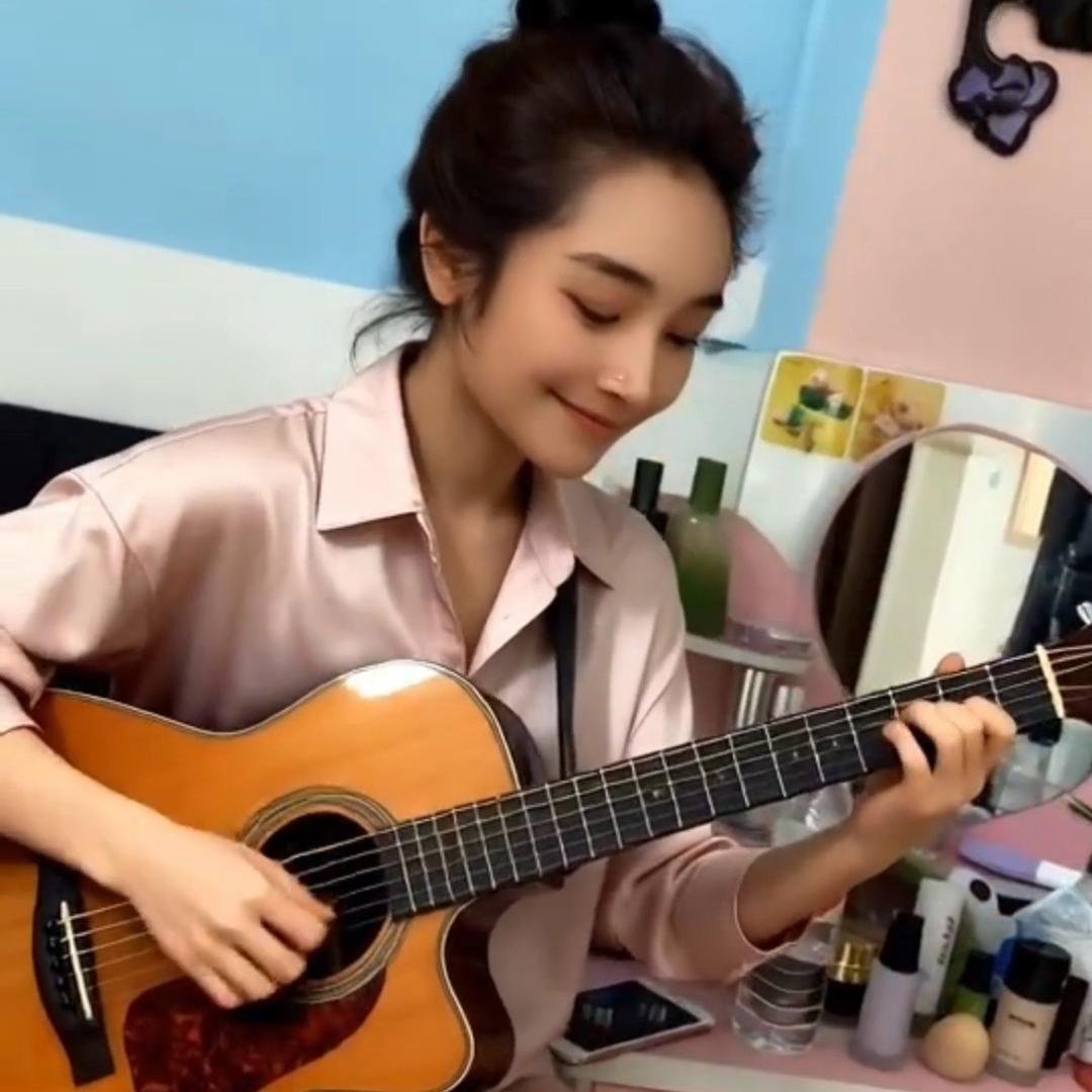 美美吖吖