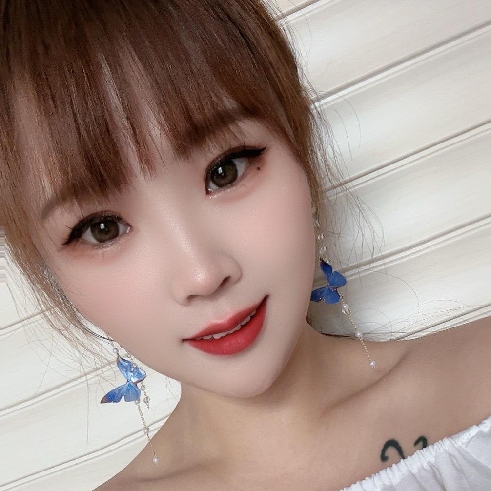 柳颜颜🌸