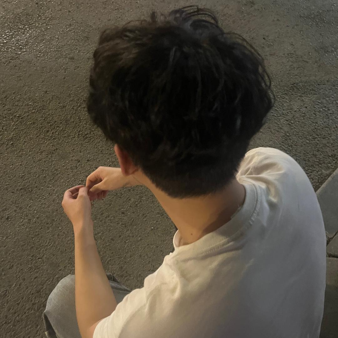 向日葵🌻(扣不成不改名)